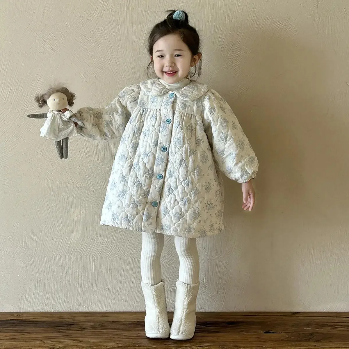 Baby Girls Parkas Floral Fashion Quilted Thicken Keep Warm Peter Pan Collar 2024 Winter New Korean Style Childrens Cotton Coats