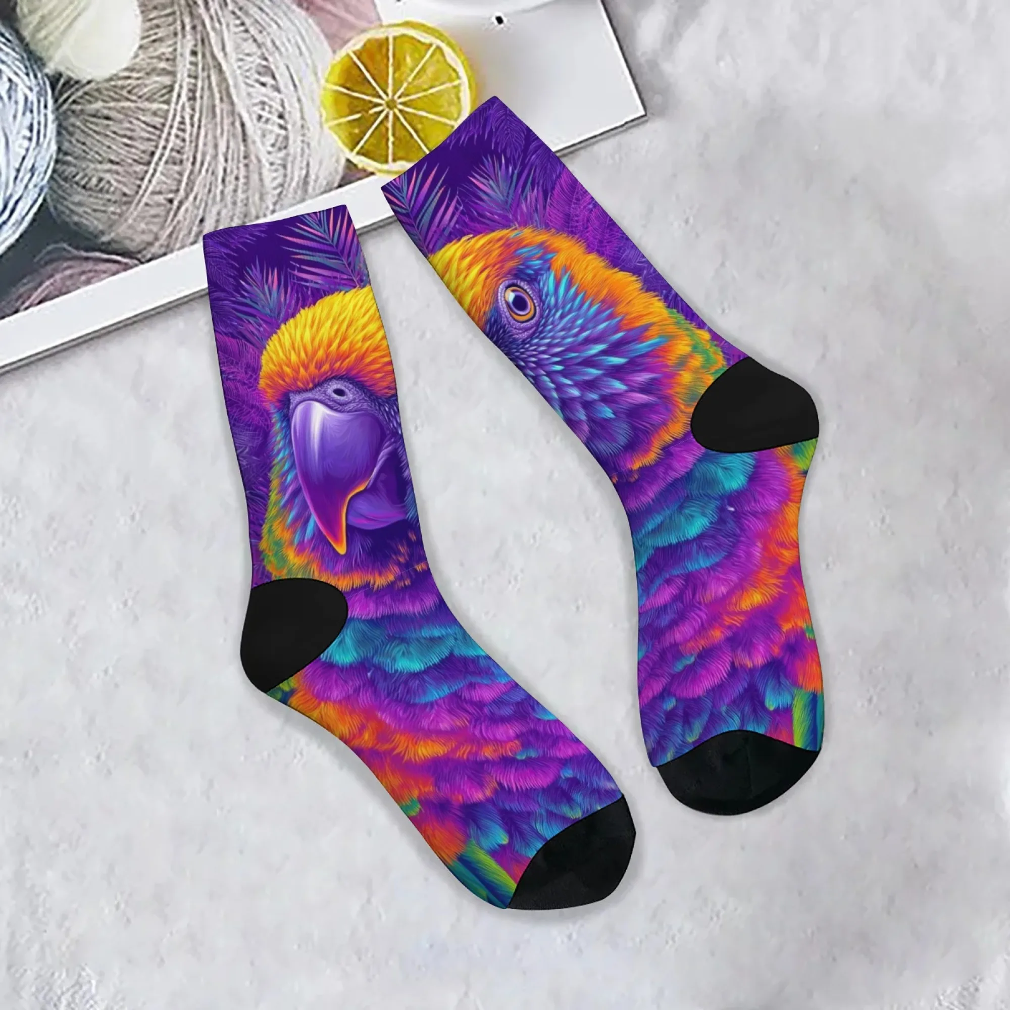 ถุงเท้าลายนกแก้วนีออนสุดเทรนดี้สำหรับผู้ชายและผู้หญิง ลายพิมพ์สัตว์ป่าสไตล์วินเทจ แฟชั่นสตรีท เหมาะเป็นของขวัญสำหรับคู่รักในโอกาสที่สวมใส่สบายๆ