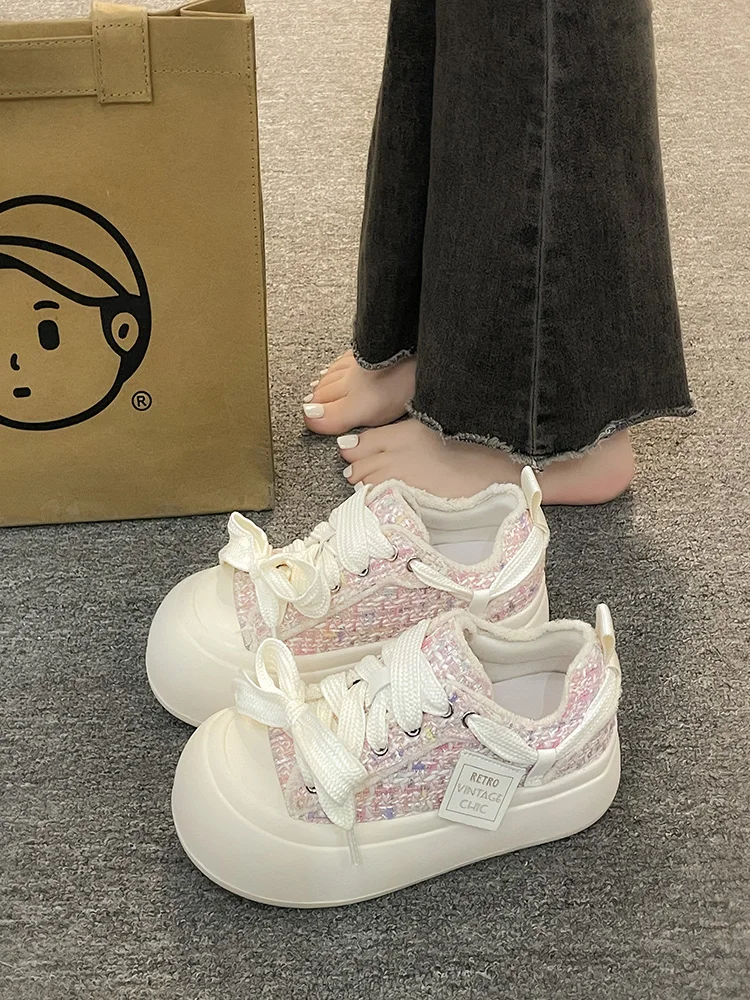 Koreańskie buty drewniaki platforma Casual damskie trampki okrągły nosek 2023 letnie pnącza małe nowy podstawowy jednolity wiosenny PU haczyk i