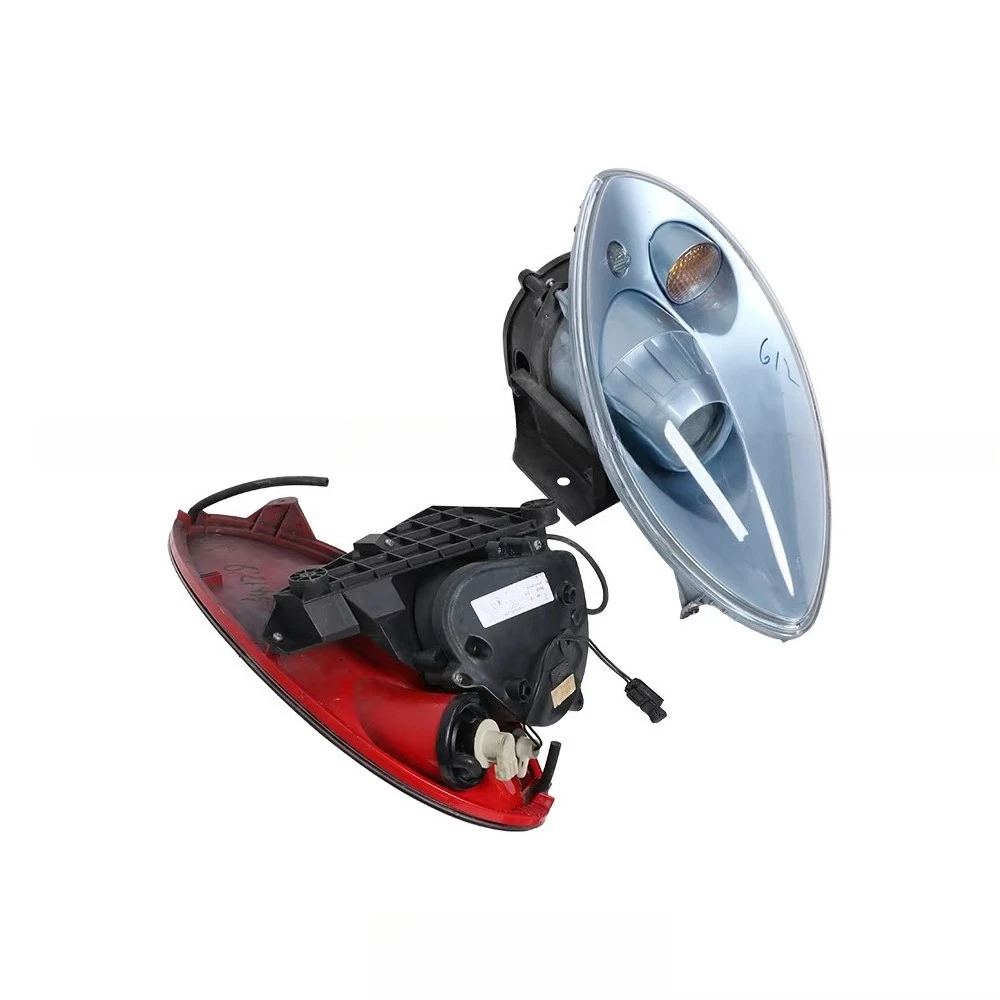 Left Blue 68269204 Right Red 68269116 Original Factory Material Headlights  For   612 2005