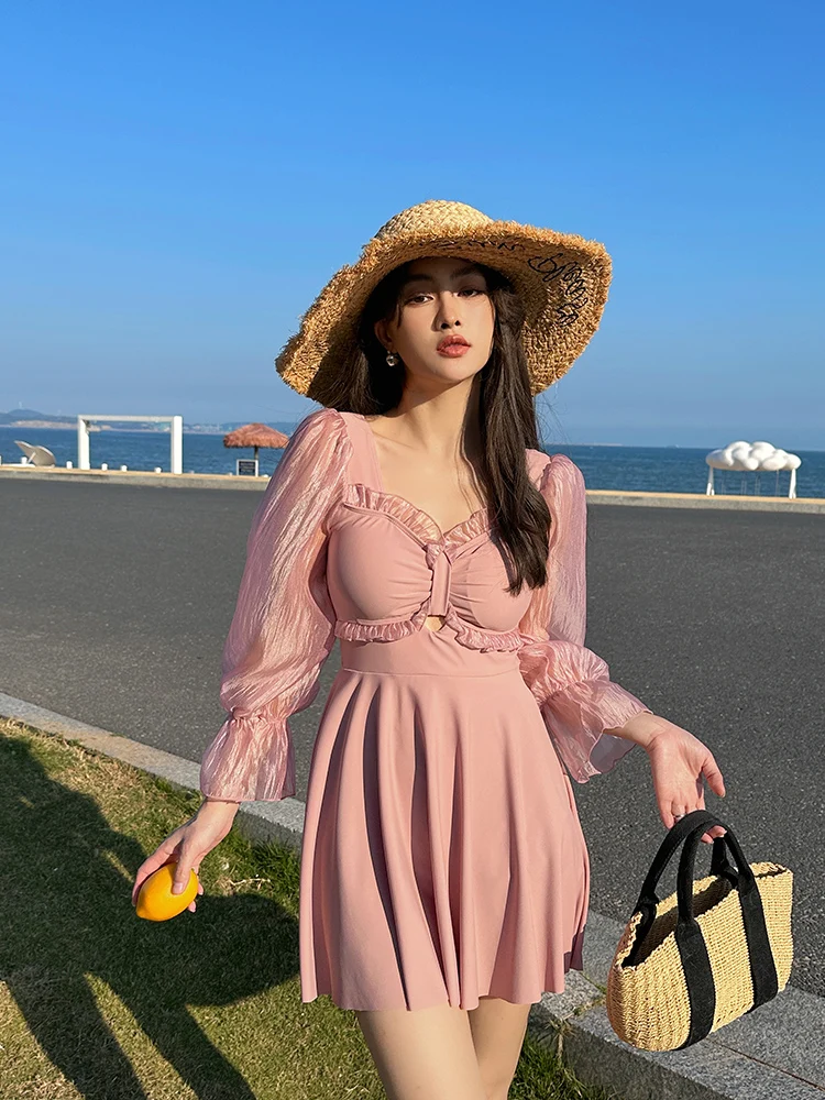 

Elegant Casual One-Piece Swimsuit Long Sleeve Thermal Bathwear plus Size Concealing Slimming Women's Swimming Costume