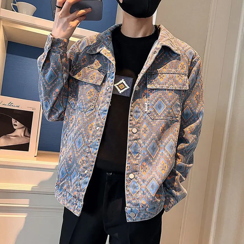 Autumn Cowboy Coat for Men with Print Denim Jackets Man Plus Size High Quality Clothing Korea Low Cost Elatic Joker Branded Rock