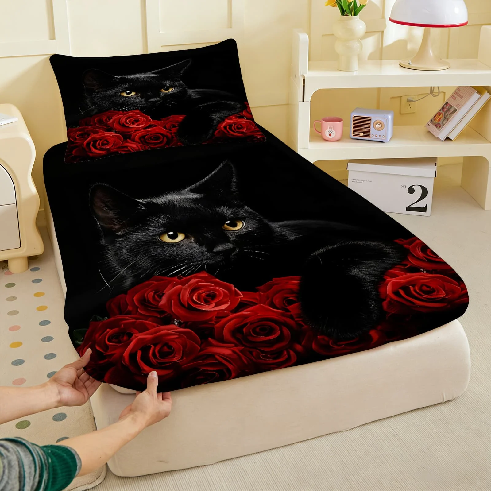 1pc Black Cat in Red Roses Print Fitted Sheet Deep Pocket Elastic Mattress Cover Single Double Queen King Bedroom Decor
