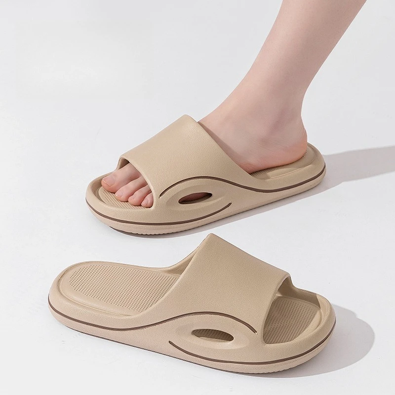 Damen-Slip-On-Sandalen, rutschfeste, behandelte Basis – atmungsaktive Sohle mit Belüftungsöffnungen für ganzjährigen Komfort, leichte Heimschuhe