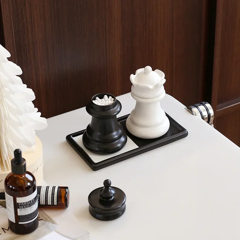 

Design Ceramic Chess Piece Toothpick Holder, Elegant Multi-Use Floss Pick and Cotton for Home or Restaurant Decor Swab Dispenser