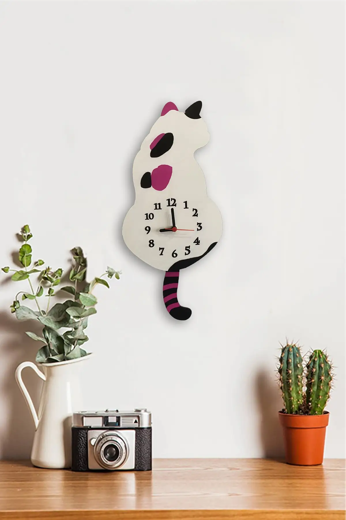 White Cute Cat Swinging Pendulum Wall Clock 2022 Home Decoration Stylish Gift, New Trend, Wall Decoration, Free Shipping