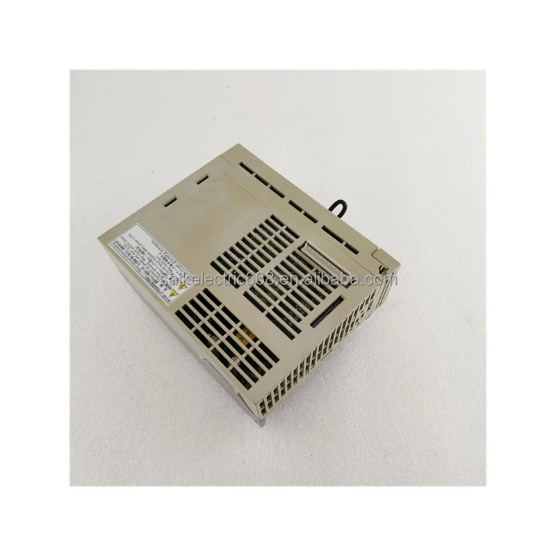 Servo controlador de alta calidad SGDM-30ADA Servoaccionamientos y motores 60 Kw