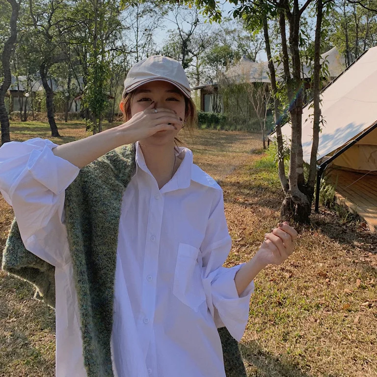 

Long Sleeve Shirts Womens Cotton Plaid Button Down Tops Loose Fit Retro Casual Vintage Style Relaxed Spring Comfortable Feminine