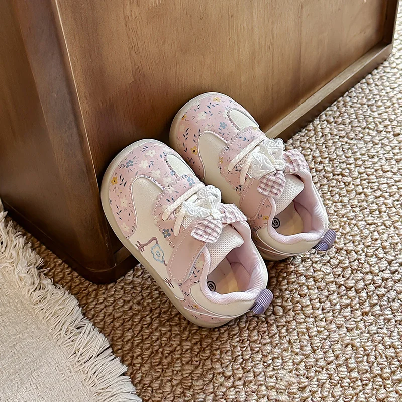 Toddler Girls Floral Bow Sneakers Magic‑Tape Fake Lace‑Up Soft Rubber Sole Casual Walking Shoes ****