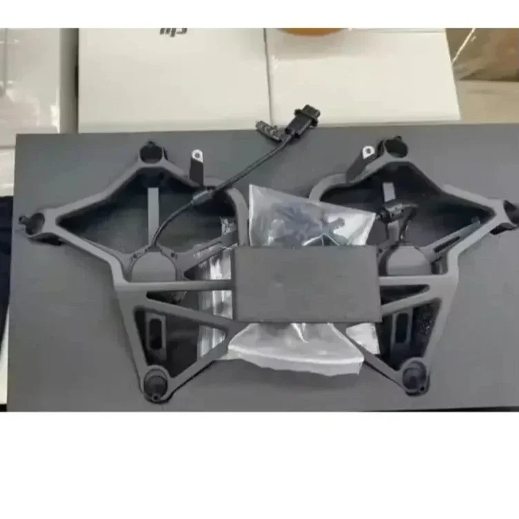 

Для серии DJI Matrice 300/M350 (деталь 10) двойной разъем подвеса