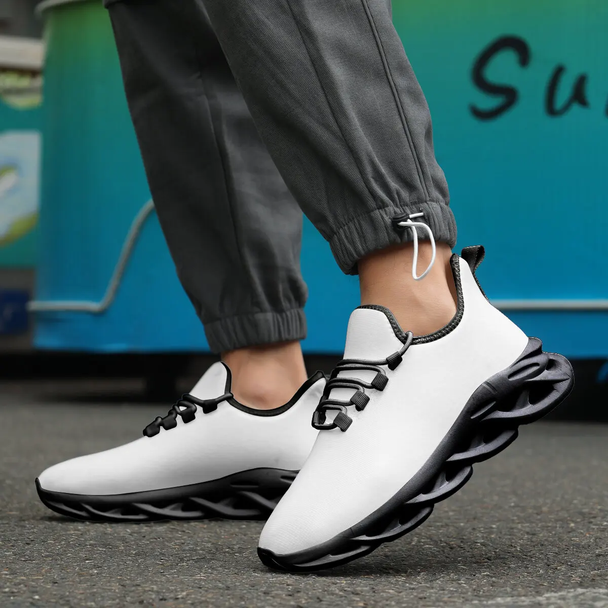 Heren sportschoenen voor heren Lichtgewicht mesh Ademend Zomer Comfortabele buitensport Veterschoenen Platte trainingssneakers met zachte zool