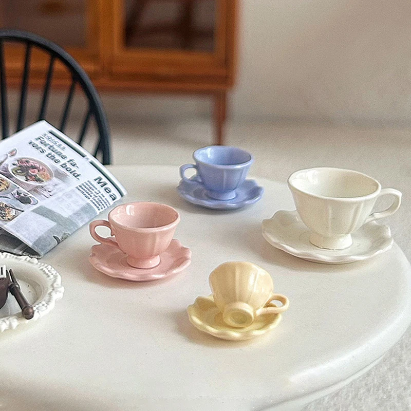 

1Pcs Dollhouse Miniature French Retro Coffee Cup Plate Model Mini Kitchen Furniture Scene Decoration Accessories