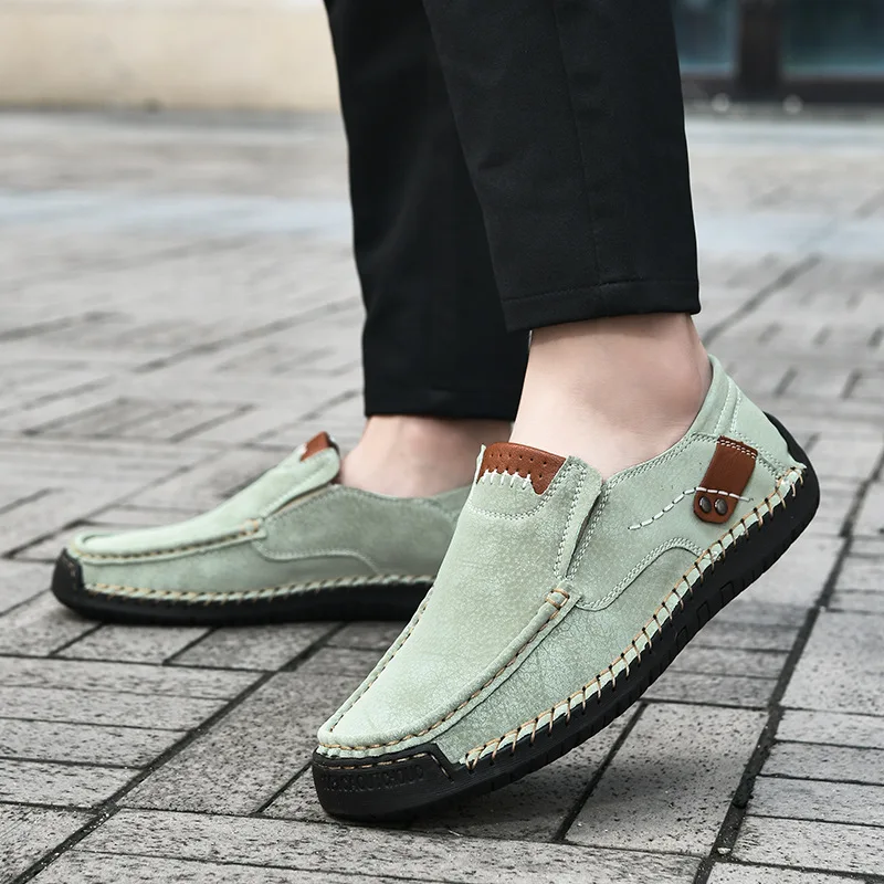 Handmade Leather Men Shoes Casual Comfortable Slip On Loafers Men Leather Shoes Flats Moccasins Walking Shoes 2024