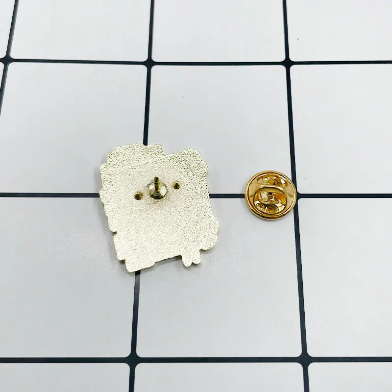 Dark Magic Book Witch Brooch Literary Pin Fantasy-Style Badge The Choice for Witchcraft Enthusiasts Unique Metal Accessories