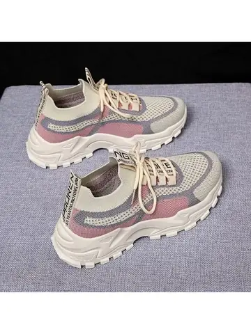 2025 Spring New Ultra-light Running Shoes Sports Women's Shoes Mesh Non-slip Breathable Soft-soled Lightweight Casual Shoes