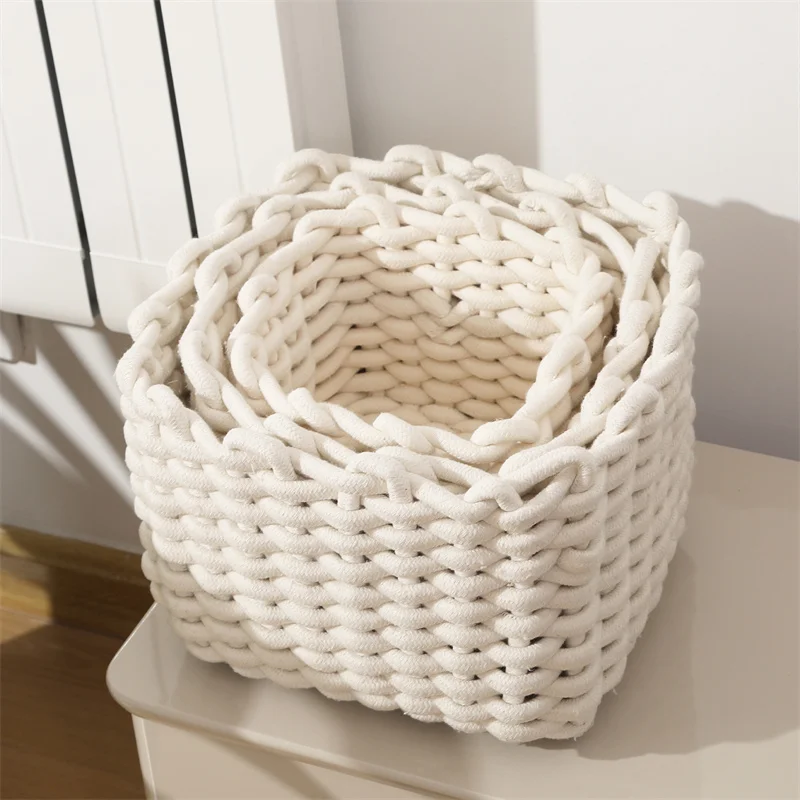 Apanese Square Hand-woven Cotton Rope Desktop Storage Basket, Used for Organizing and Storing Sundries and Snacks