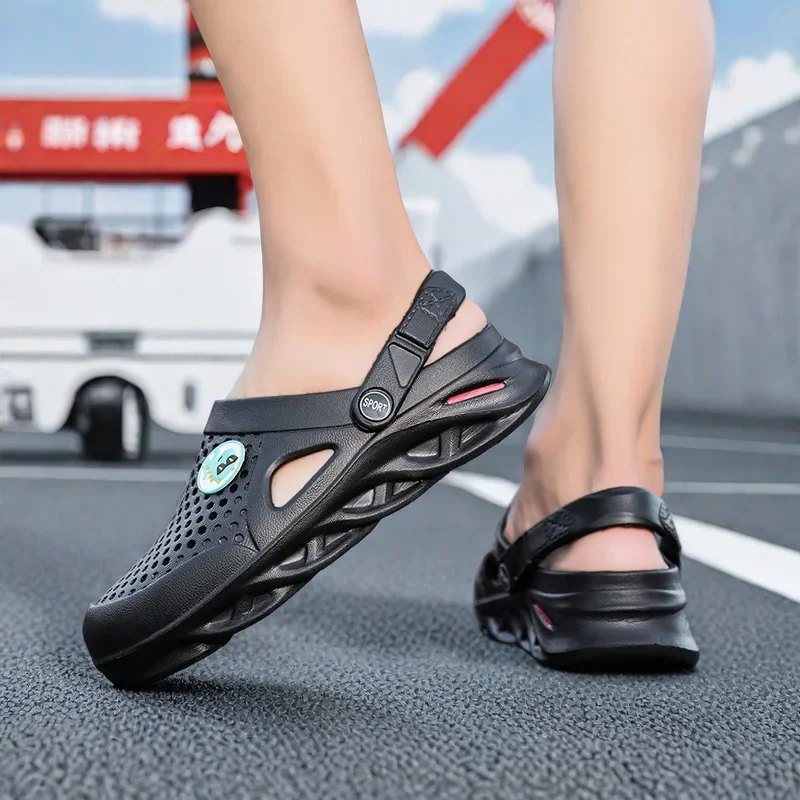 Skateboarden Plateauschoenen Sneskers Klompen Zomer Man Rubber Slijtvast Heren Sandalen Mini Man Strand Slippers Tennis