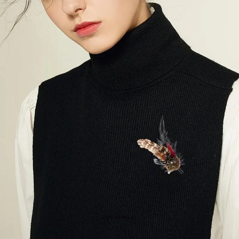 

R1WE стимпанк, брошь в форме шестерни, булавка для женщин с перьями, заколка для волос, булавка для шляпы, вечерние декоративные