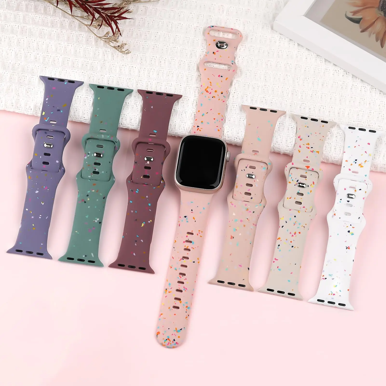 Silicone Strap For Apple Watch Band 46mm 44mm 45mm 42mm 40mm 41mm 49mm 38mm Sport Bracelet iWatch Series Ultra 2 10 SE 9 8 7 6 5