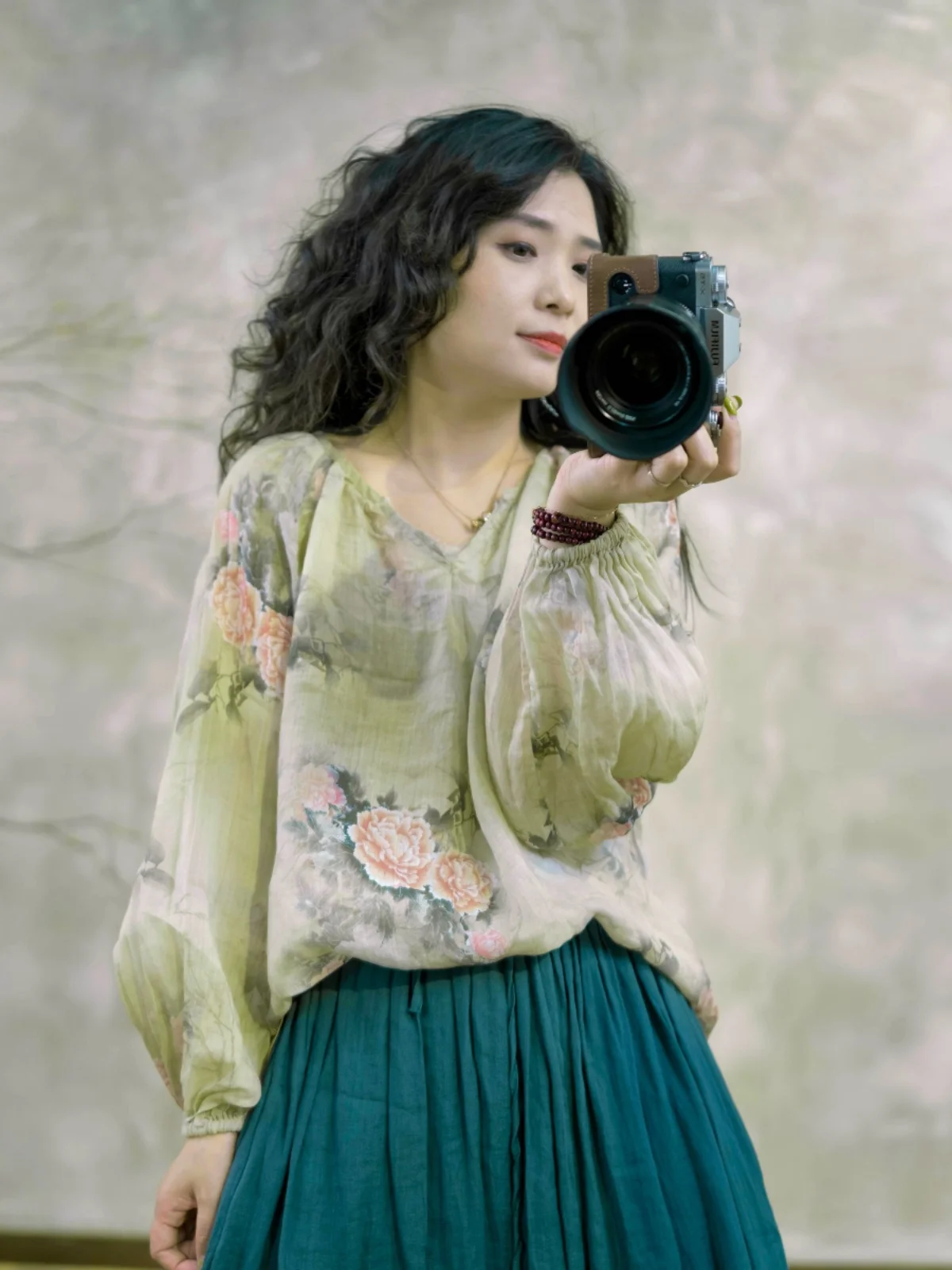 Sommer Neue 2025, Leinen Druck Künstlerische Tear Fre V-ne irt Set Süße Sle Lange Sve Lose Fit Polyester Faser