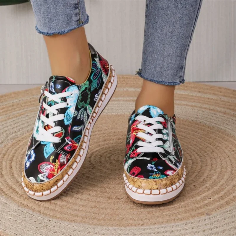 Women Sneakers Elegant Floral Printed Lace Up Female Flat Shoes Fashion Round Toe Lady Vulcanized Shoes Femme Casual Shoes