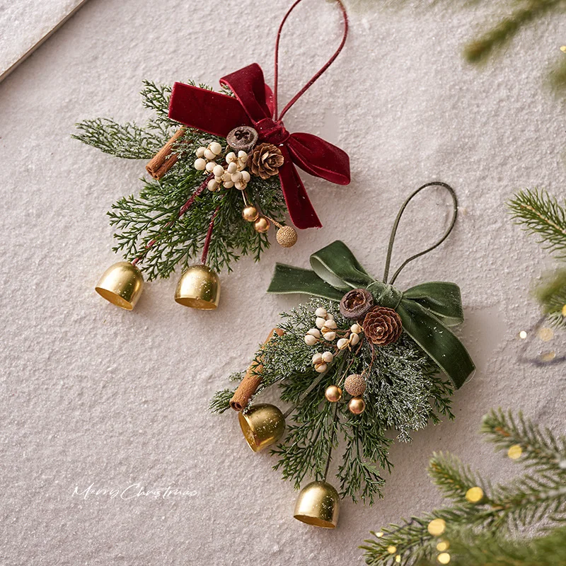 Christmas Wreath Ornament with Bells, Holiday Scene Hanging Decoration for Door & Wall, Xmas Atmosphere Decor