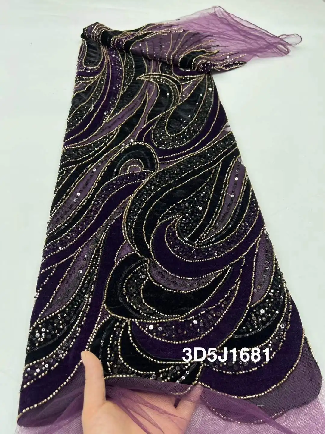 

Nigerian Velvet Lace Fabric High Quality African Sequines Lace Fabric Elegant Dresses For Sewing Women Wedding Party,5yard