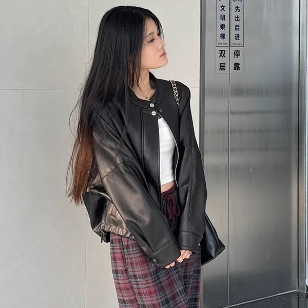 High end black leather jacket for women, 2024 autumn new style, loose batwing sleeves, stand up collar, drawstring hem, leather