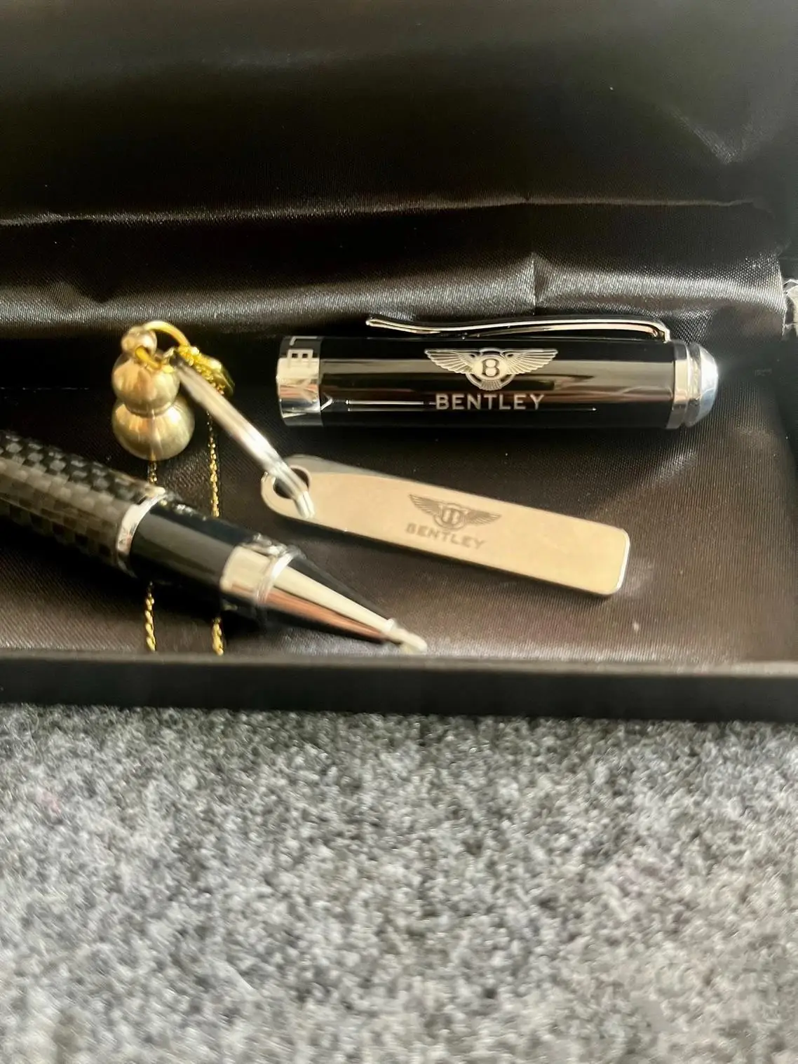 Bentley commemorate ball pen（China OEM）