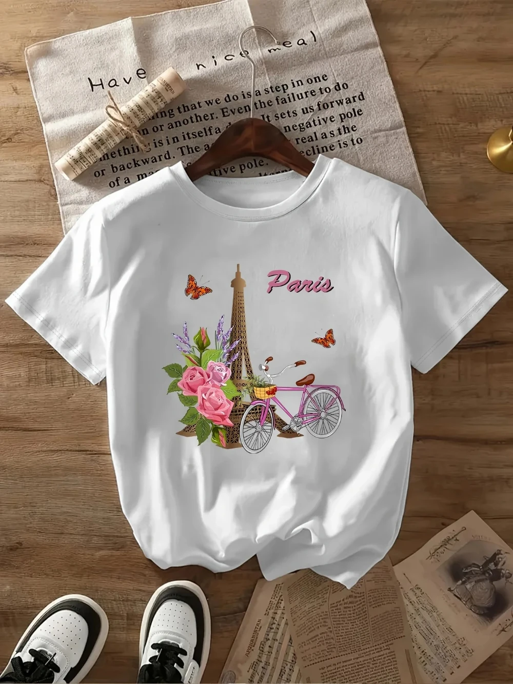 باريس برج ايفل الجرافيك التي شيرت المرأة عادية فضفاض صالح المحملة اليومية الشارع الشهير كبيرة الحجم قصيرة الأكمام تي شيرت الفرنسية تحت عنوان