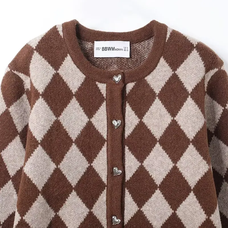 شتاء 2025 ملابس خارجية نسائية محبوكة جديدة مطرزة بنمط الماس تصميم تخفيف Sle طويل Sve سترة Ne مستديرة