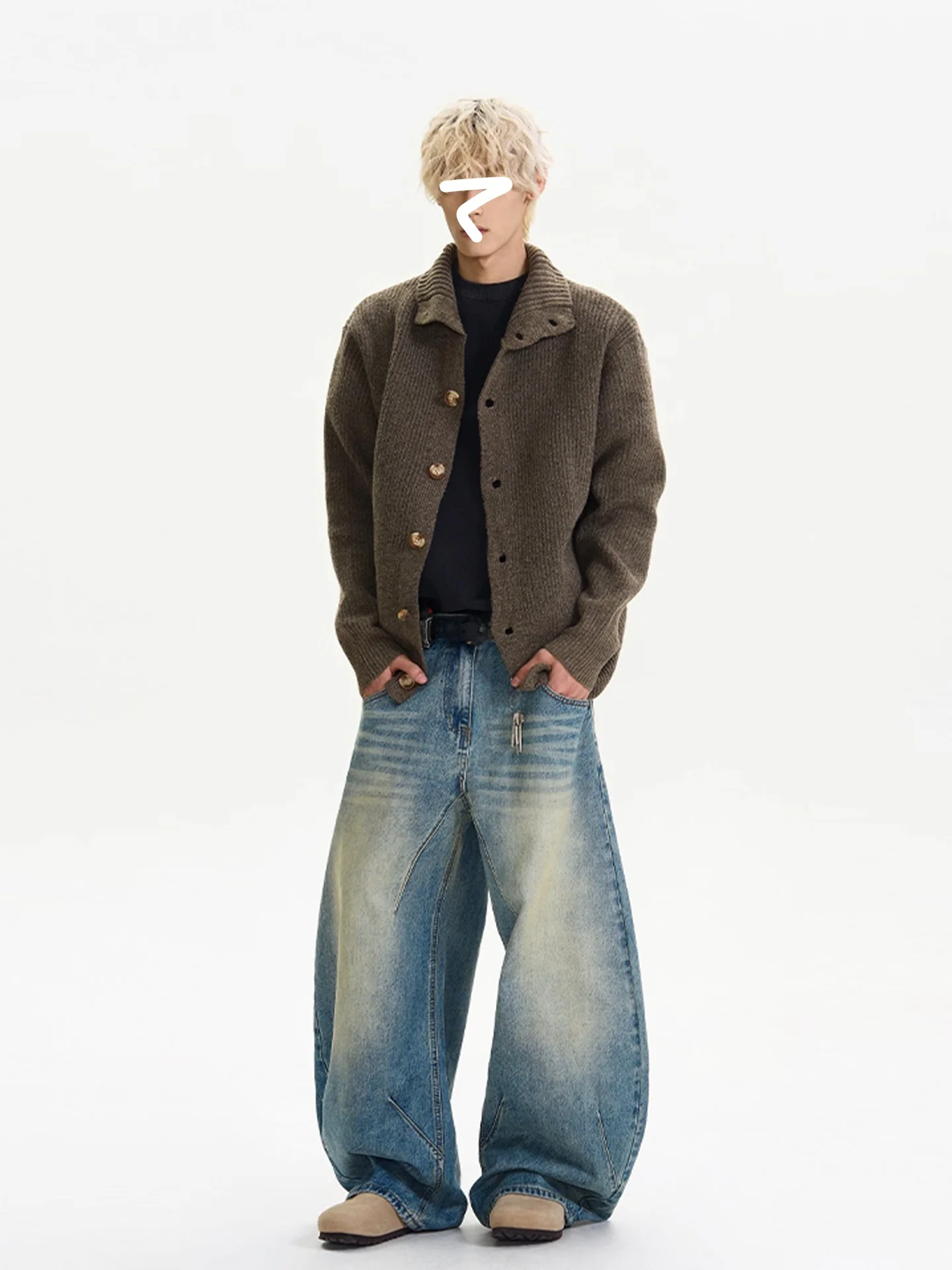 

Вязаный свитер с воротником на пуговицах в стиле ретро, мужской свободный крой, повседневная одежда, дышащий, удобный, осенне-зимний, из полиэфирного волокна...