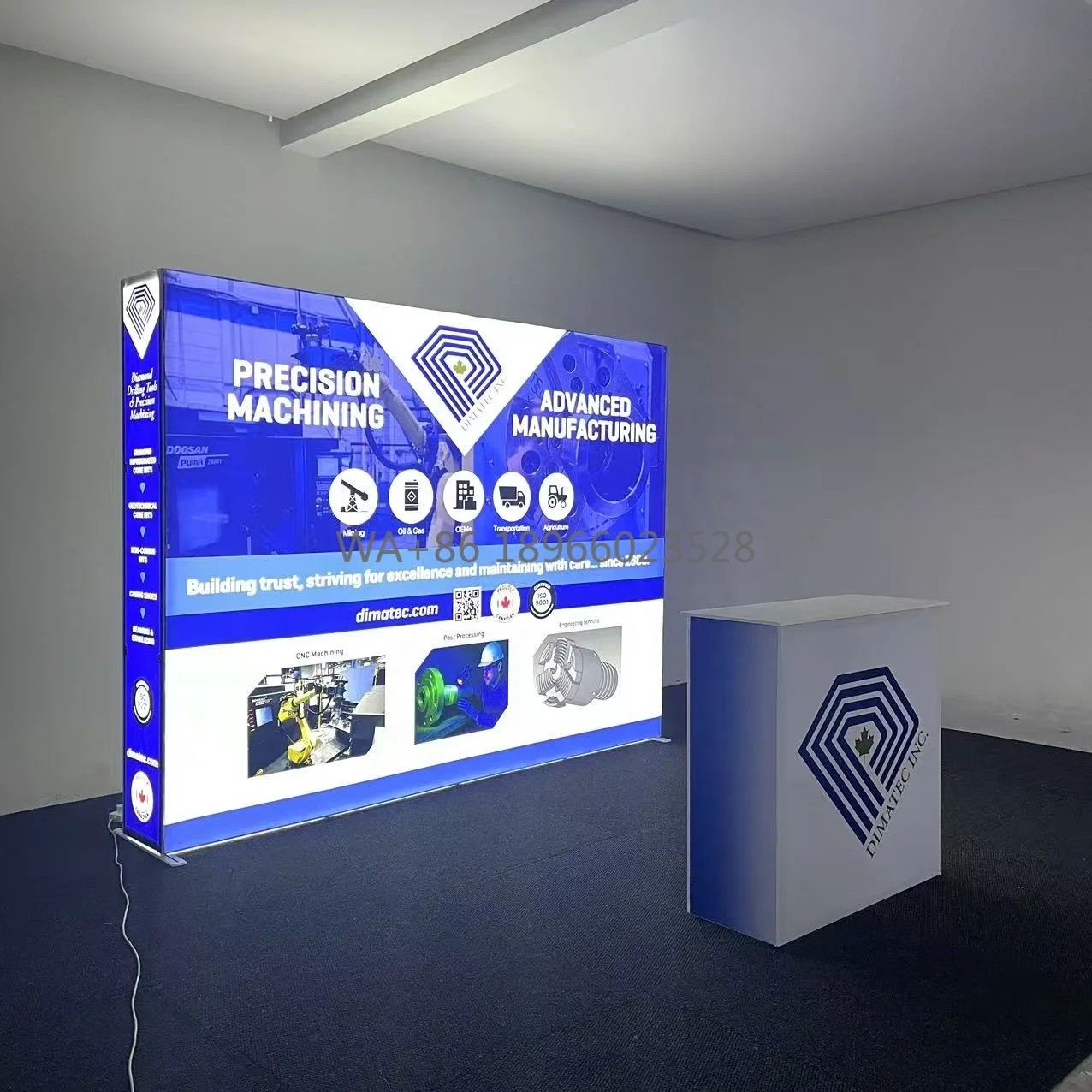 20 Minutes Assembly Foldable Portable Lightweight SEG LED Backlit Pop up Exhibit Stand Display Wall