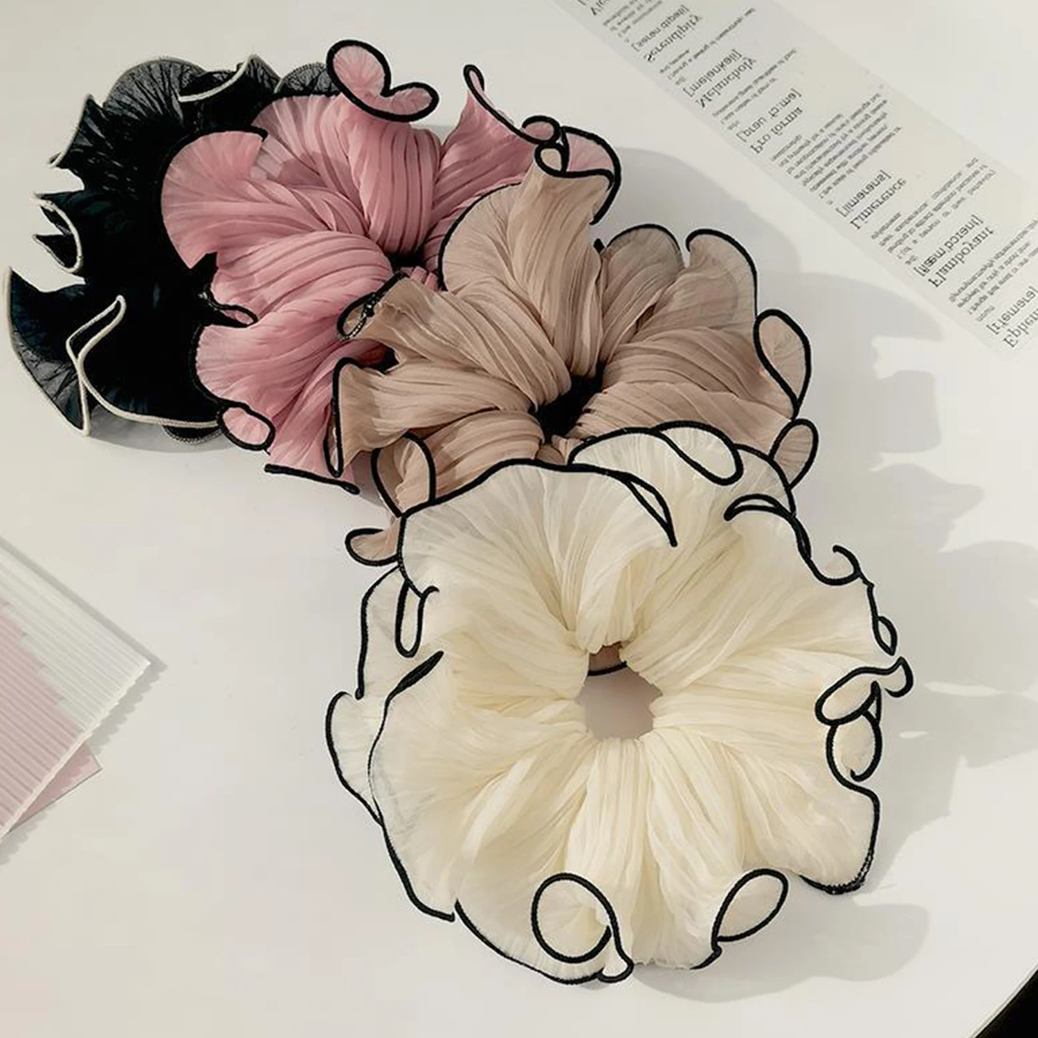 Korean Fashion Style Big Scrunchies For Girls Pink White Hairties For Bun Hairstyle Hair Accessories For Women Headwear