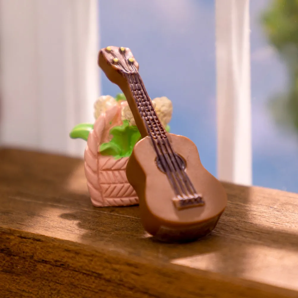 

Набор из 6 миниатюрных гитар для декора, детализированная имитация инструмента для миниатюрного дома, креативные принадлежности для рукоделия, реквизит для фотосъемки