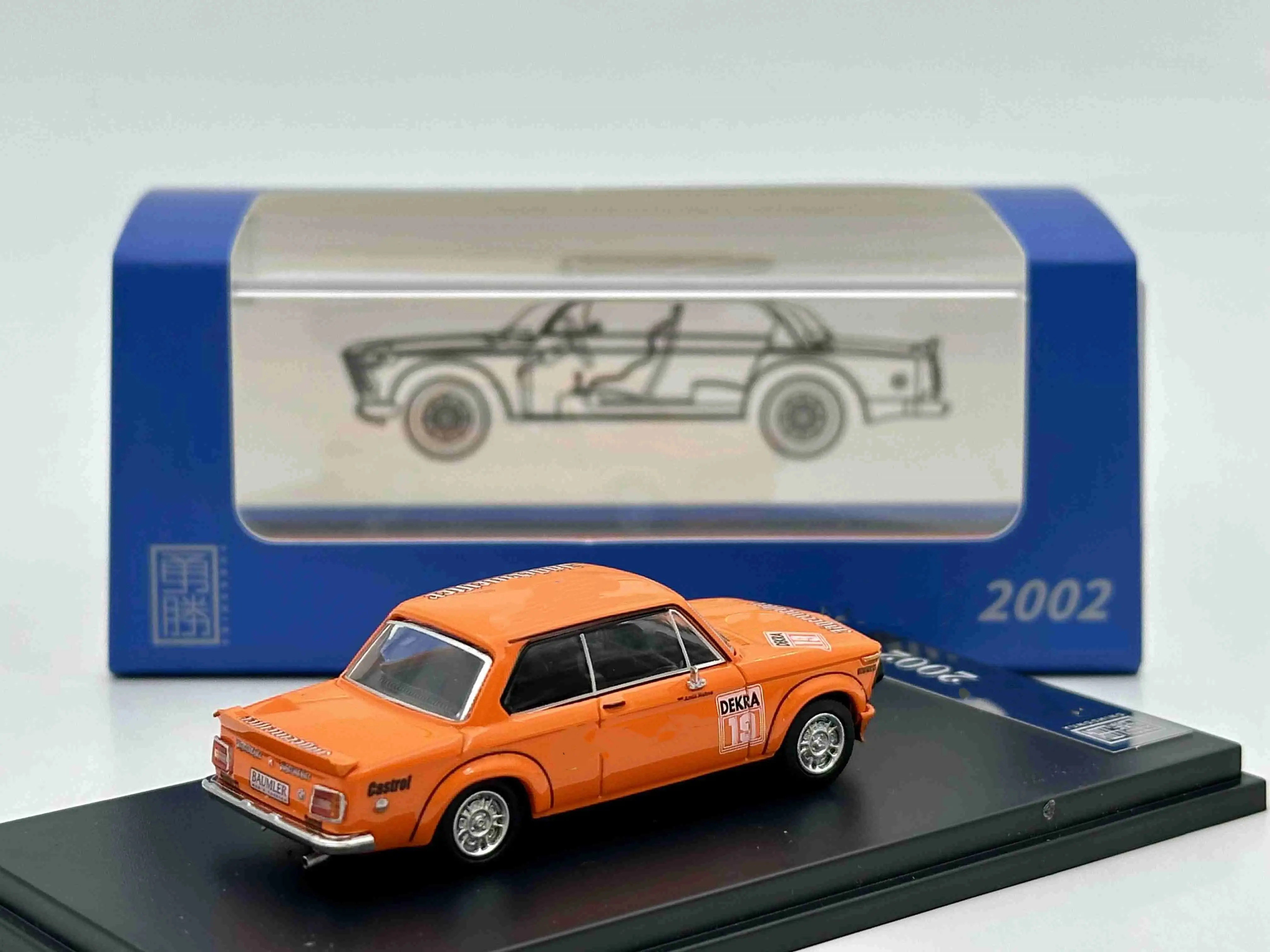 YS 1/64 Scale for 2002 Turbo Classic Sport Diecast Model Car