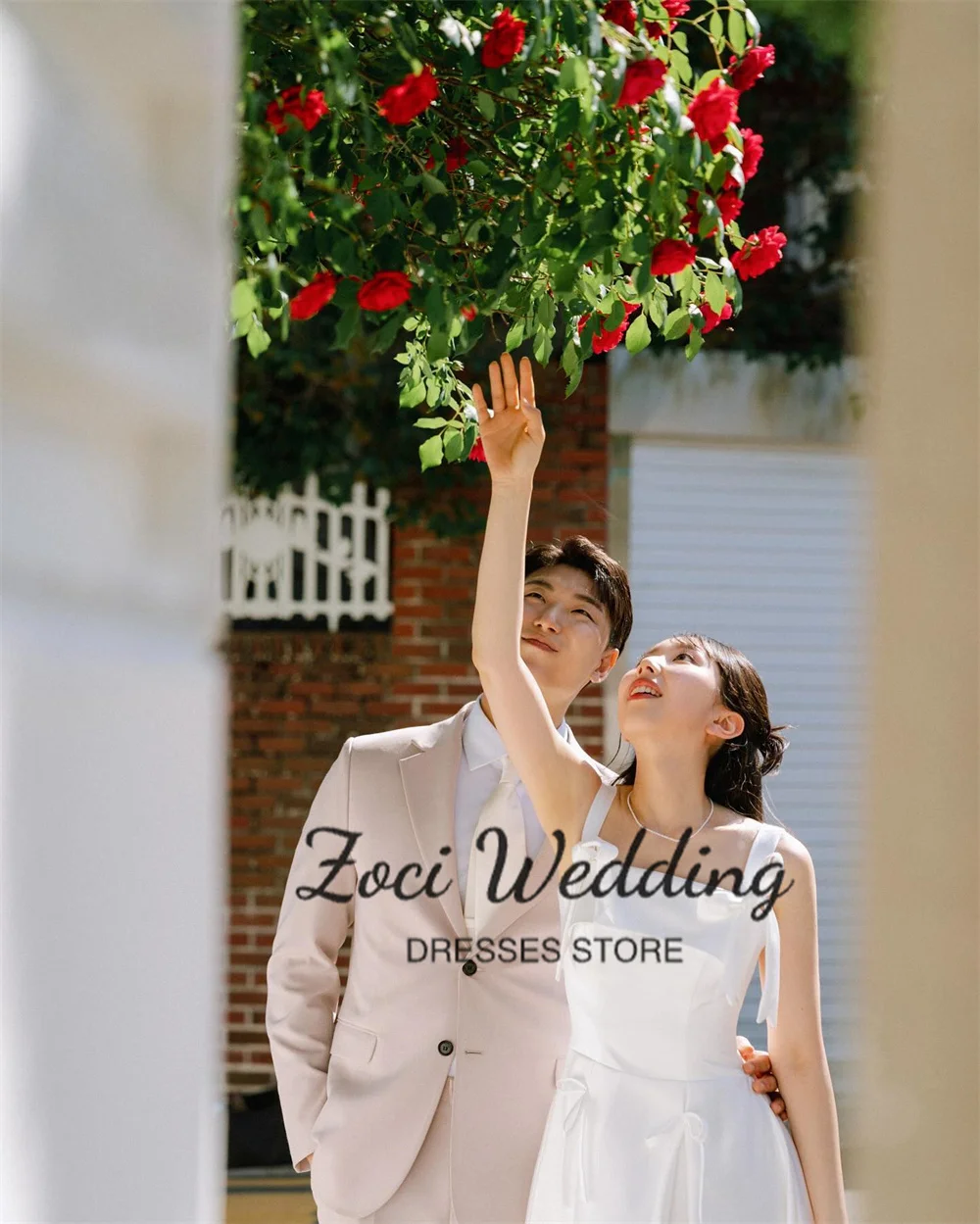 Zoci Vintage Square Neck Soft Satin Wedding Dresses Customized Korea Photos Shoot Bride Dress Wide Straps Ribbons Bridal Gown