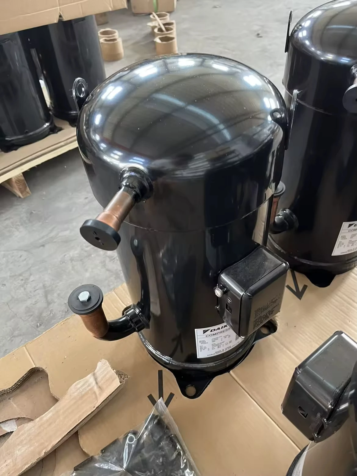 Original JT315DKMY1 K4 JT355DJMY1 K4 JT300DJ-Y1 K4 R410A Refrigerant Dai-kin Scroll Compressor  for air Conditioning