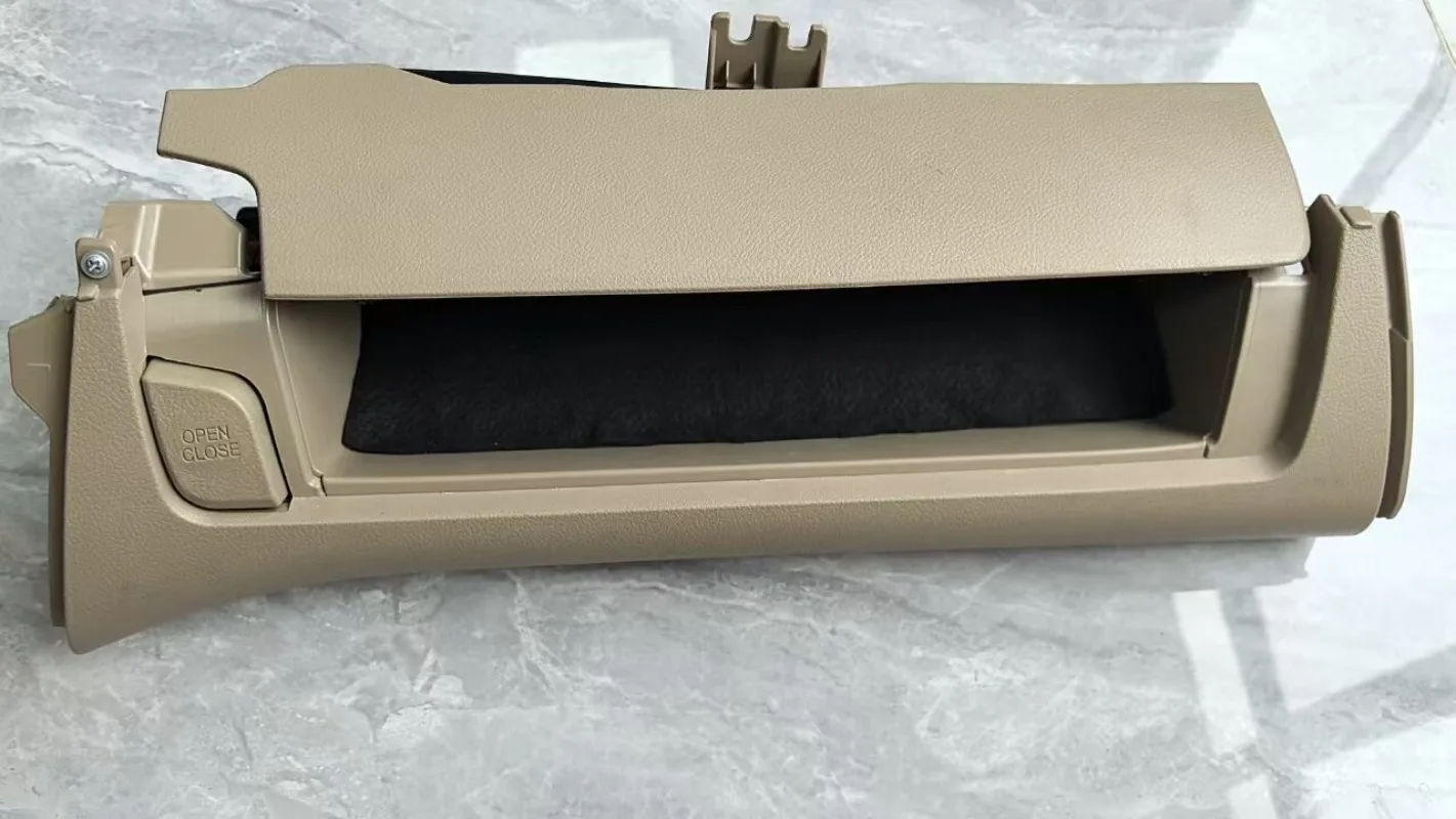 Suitable for Toyota RAV4 Rongfang passenger storage box 06-12 years beige, black, gray brand new
