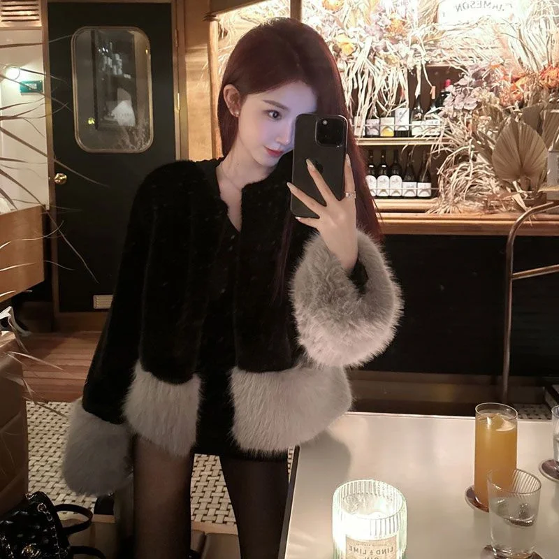 Jesień Zima Nowy Futrzany Płaszcz Damski Temperament Piękna Moda Nisza Koreański Kolor Dopasowany Imitacja Futra Lisa Płaszcz Damski 3525