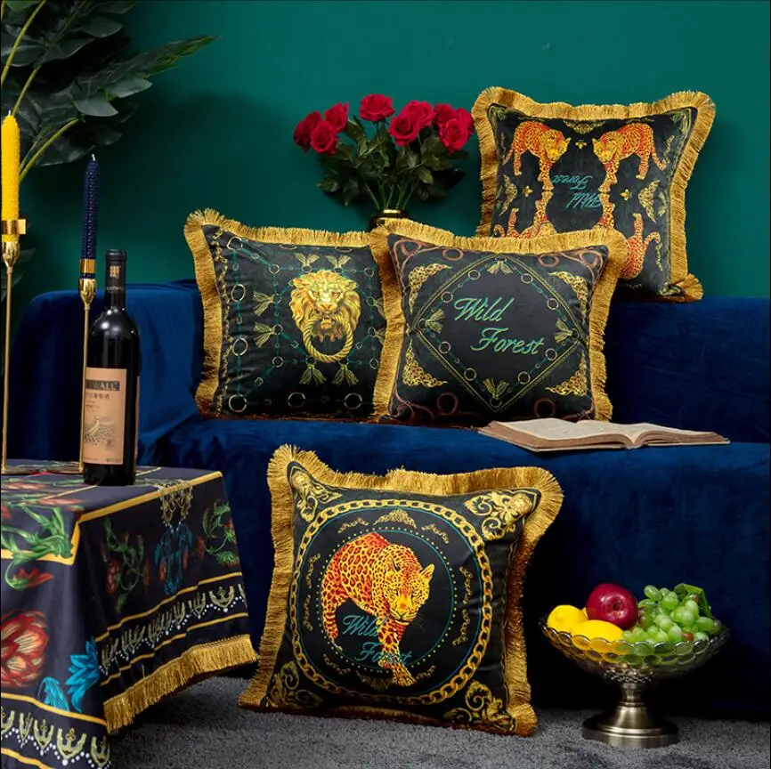 Light Luxury Velvet Tassel Cushion Cover Soft Gold Leopard Pillow Cover Lion Pillowcase Home Decorative Sofa Throw Pillows
