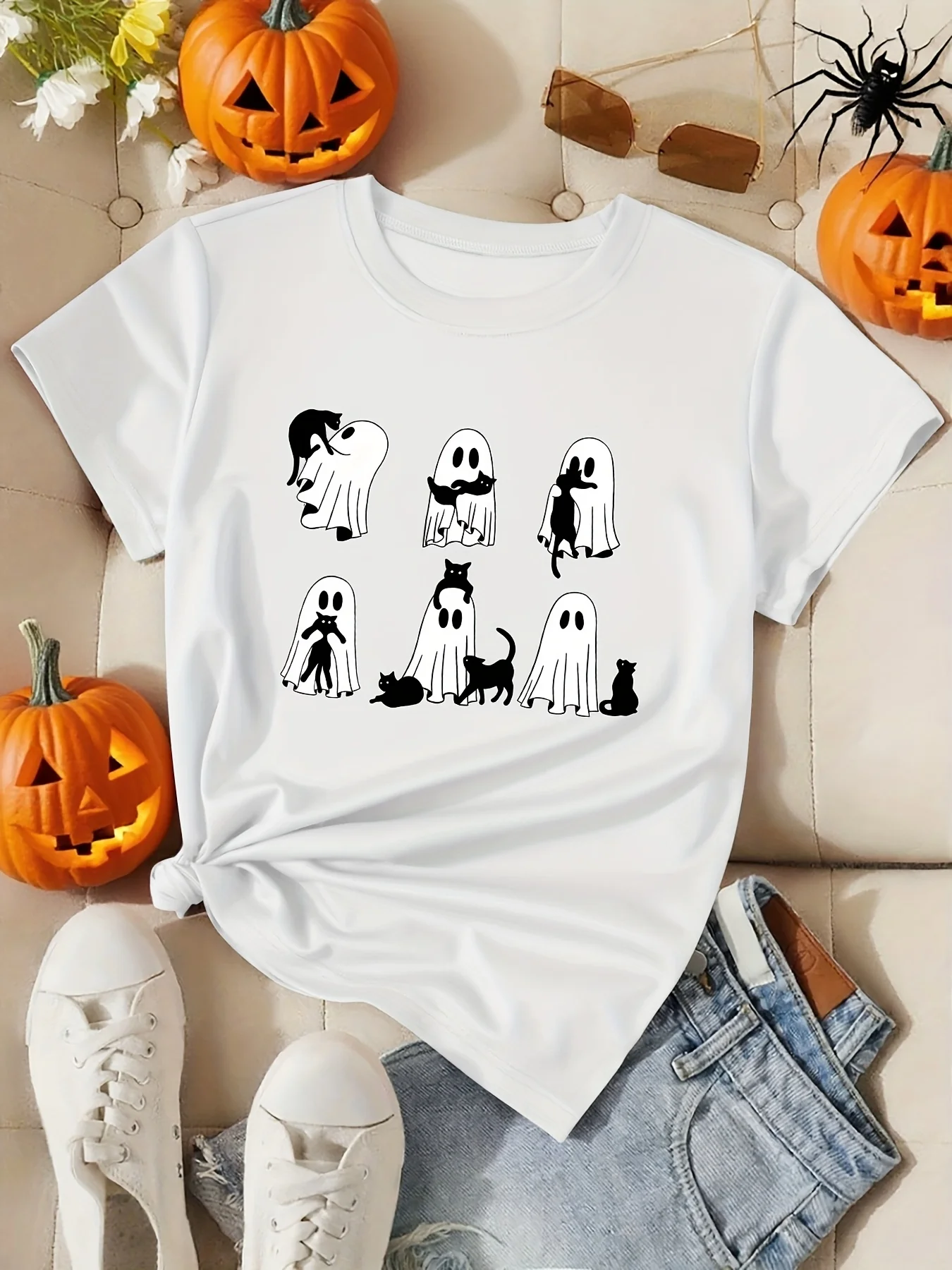 Ladies Halloween Ghost Pattern Casual T-shirt Black Cat Print Summer Sports Short Sleeve Vacation Pretend Fashion Women's Wear