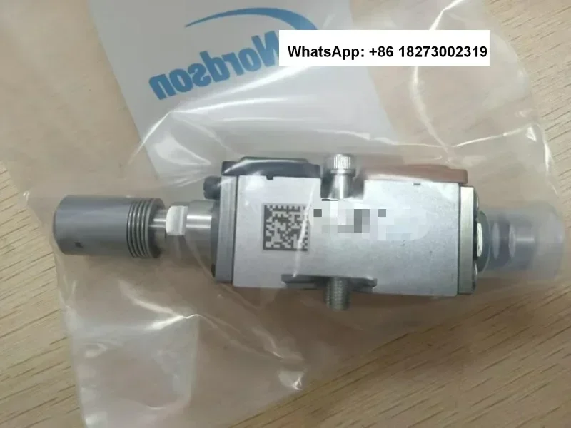 Brand new 1088887 with 339695 adjustable self-cleaning spray gun module hot melt adhesive spray gun