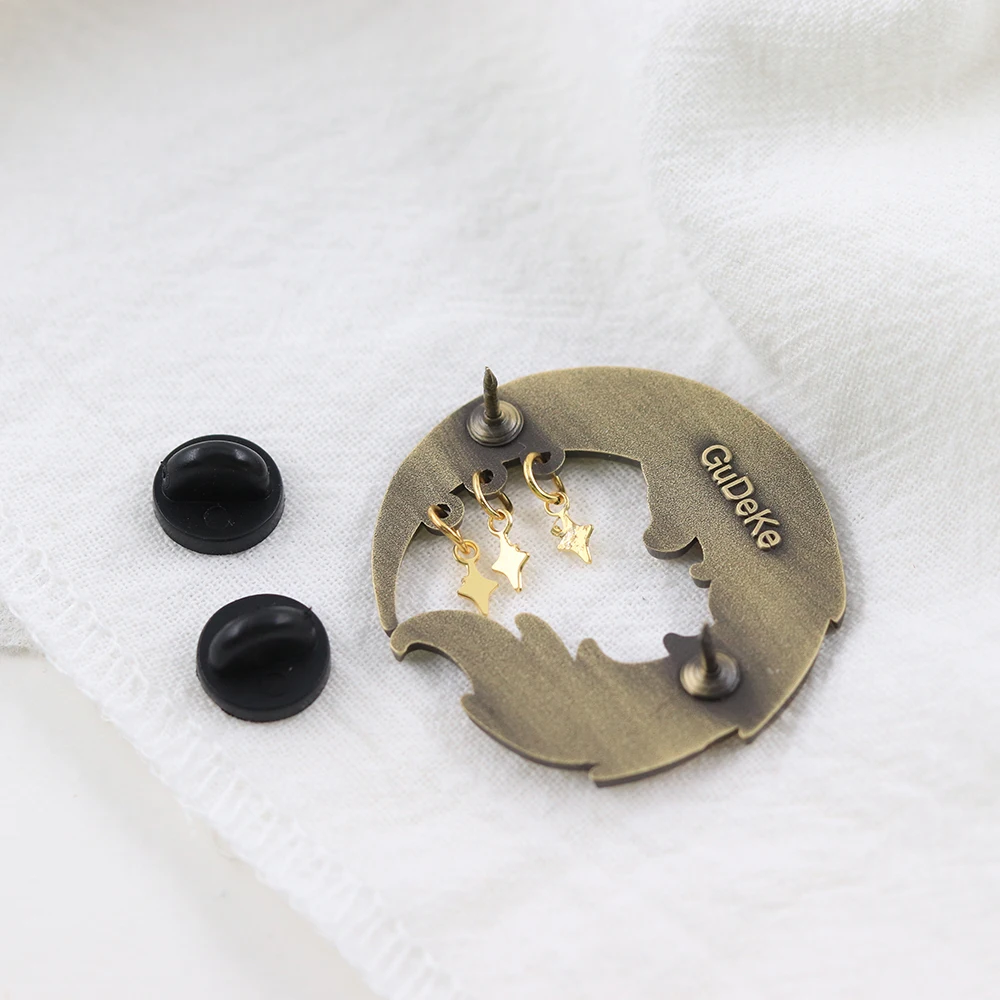 Fantasy Fox and Moon Enamel Pin Japanese Style Kitsune Brooch Cute Animal Metal Badge Celestial Jewelry Lapel Pins for Backpack
