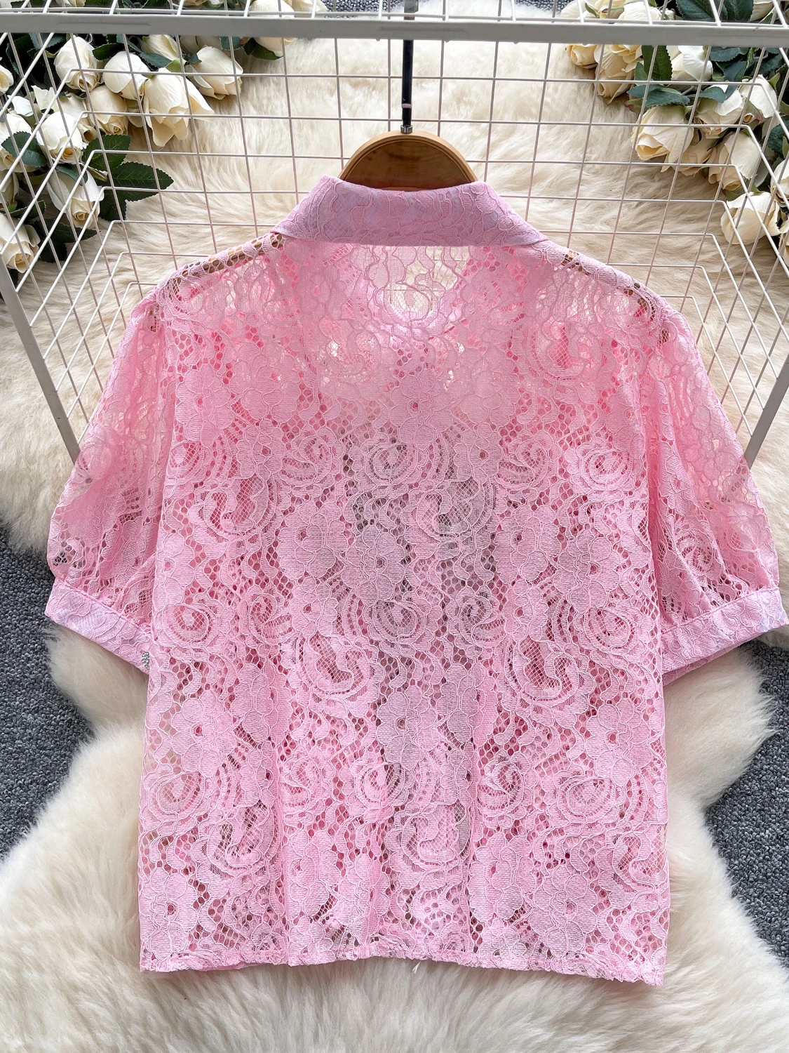 

Faionable Heavy Embellied Diamond Lace irt Women's Summer Bubble Sve Single Buttoned Korean Sle Loose Fit Blouse