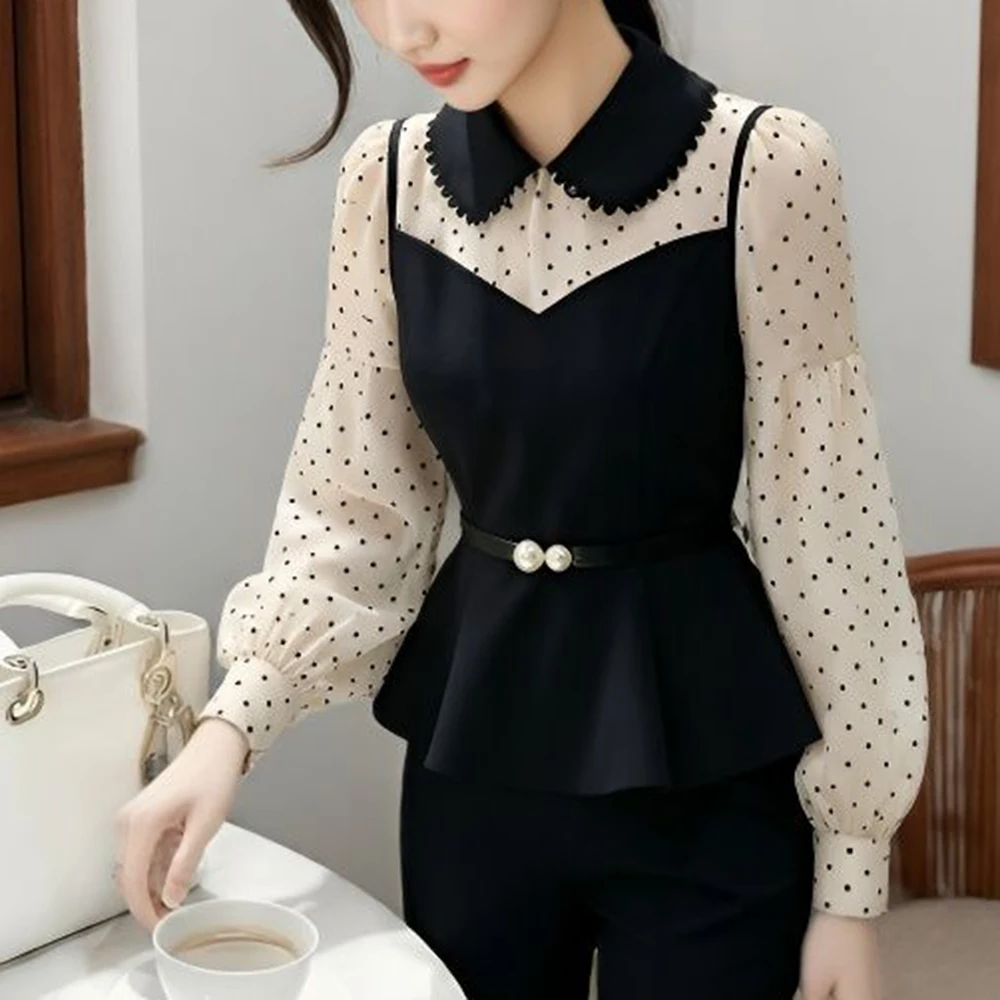 Black splicing shirt women's spring 2026 new  high sense foreign style age reduction unique beautiful top