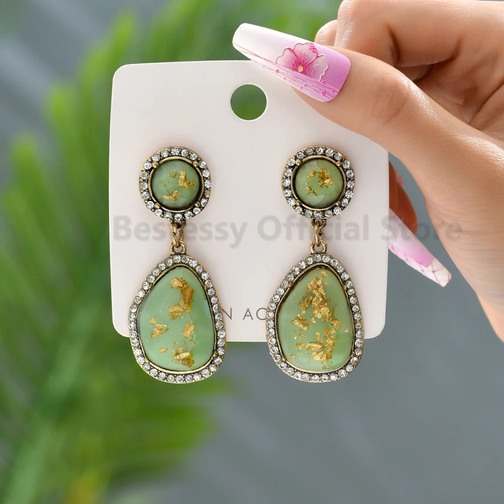 Vintage Geometric Pendant Resin Earrings For Women Fashion Luxury Popular Green Crystal Particular Femme Ear Rings Jewelry Gift