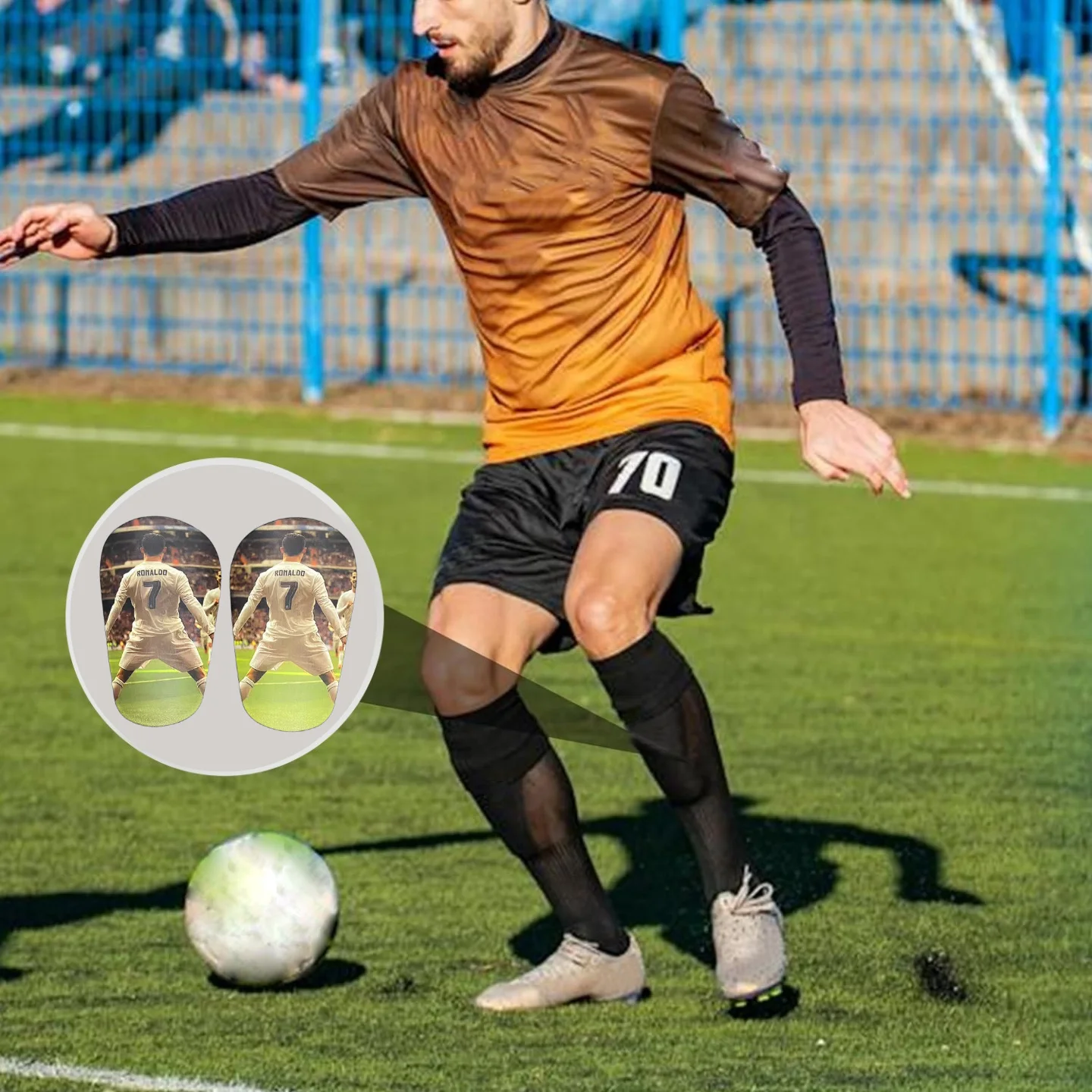 1 Paar Mini-Fußball-Schienbeinschoner - Ultrakleine Schutzausrüstung für Männer & Frauen, Blau-Weißes Rissiges Eis-Design, PBT-Material – Detail 3