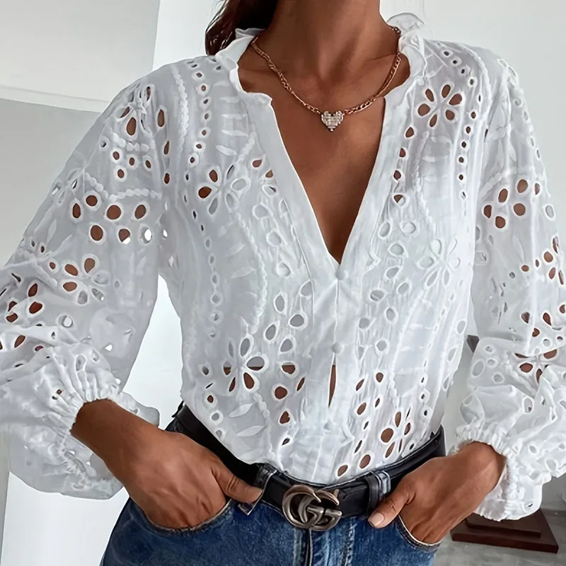 

Elegant V-neck white lace printed hollow women's casual shirt, exquisite and simple loose long-sleeved top