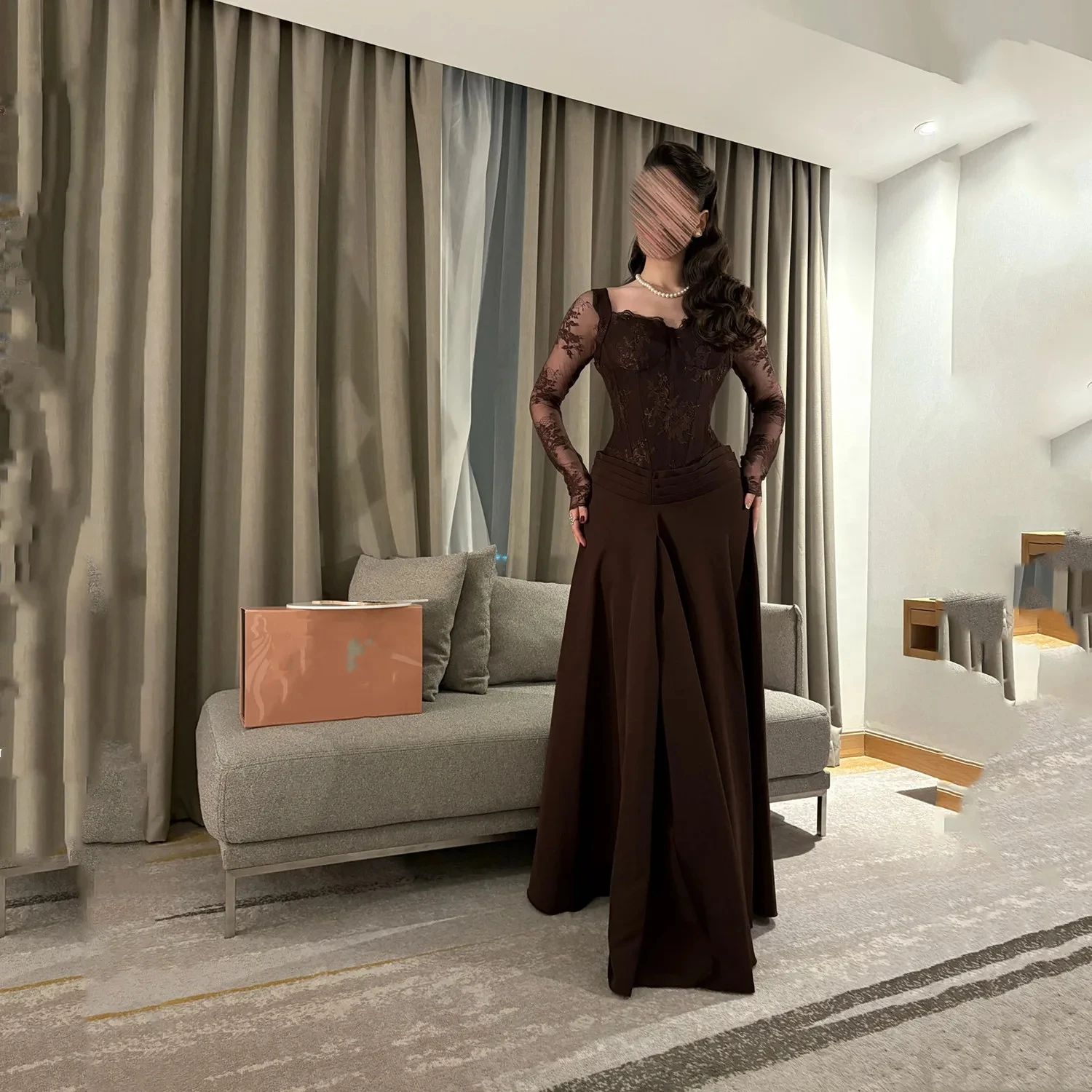 

Brown Lace Long Sleeves Bespoke Occasion Gown Evening Dresses Pastrol Unisex Jersey Retro Dubai Saudi Arabic Prom Customized